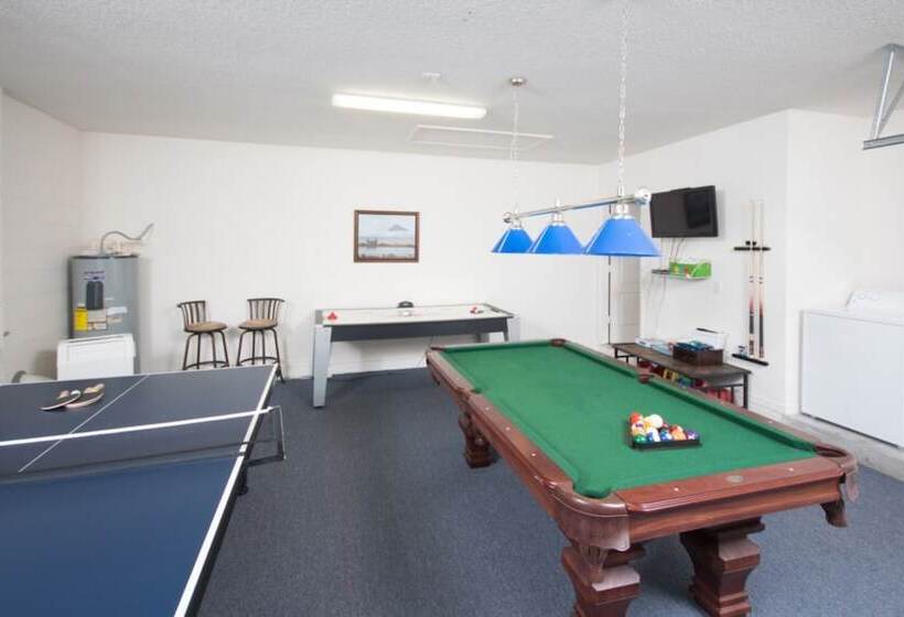 Robert S Cypress Pointe Vacation Home