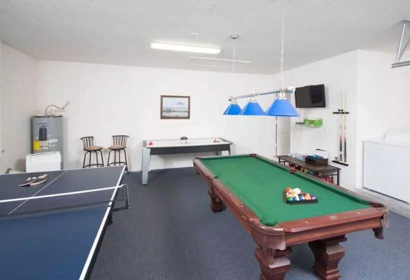 Robert S Cypress Pointe Vacation Home