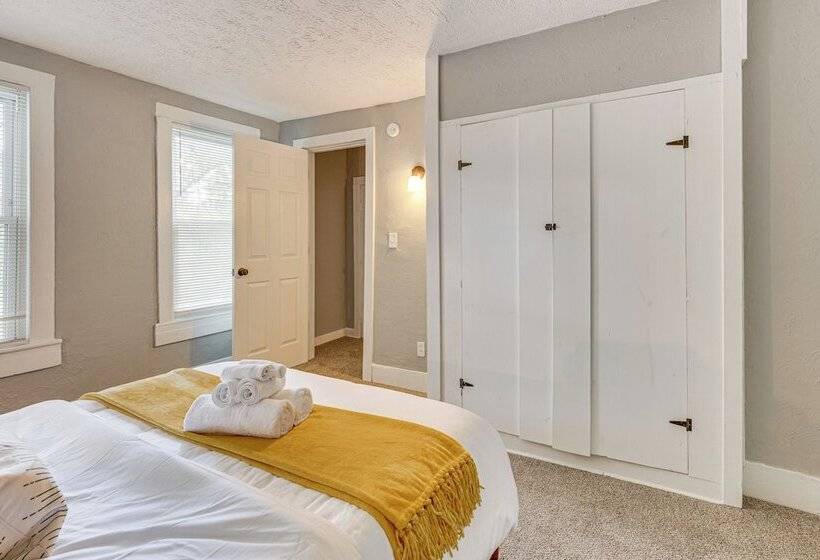 University Of Akron Retreat: Dogs Welcome!