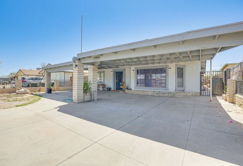 Updated El Centro Home W/ Private Patio