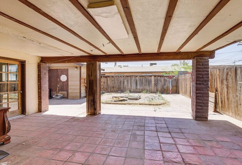Updated El Centro Home W/ Private Patio