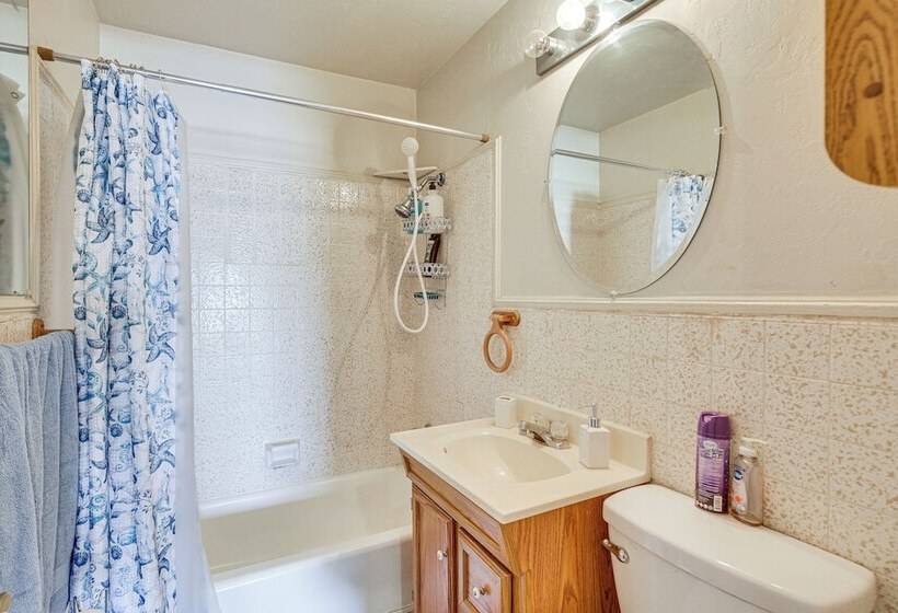 Updated El Centro Home W/ Private Patio