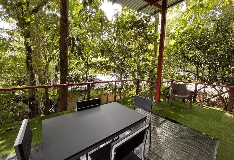 Aamiaismajoitus (B&B) Chilamate Rainforest Eco Retreat