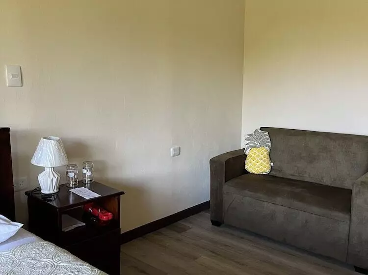 Aamiaismajoitus (B&B) Chilamate Rainforest Eco Retreat