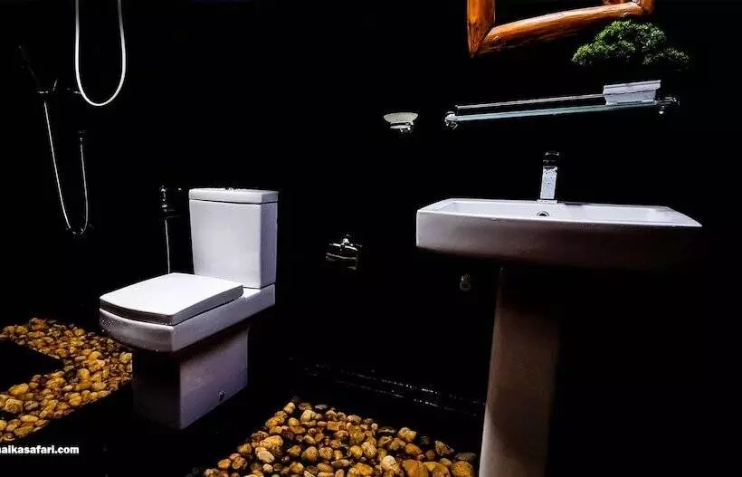 تختخواب و صبحانه Maika Safari Lodge