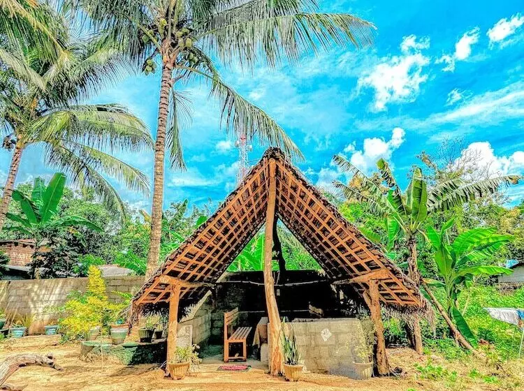 تختخواب و صبحانه Maika Safari Lodge