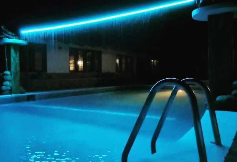 تختخواب و صبحانه Rancho Pino Y Sol