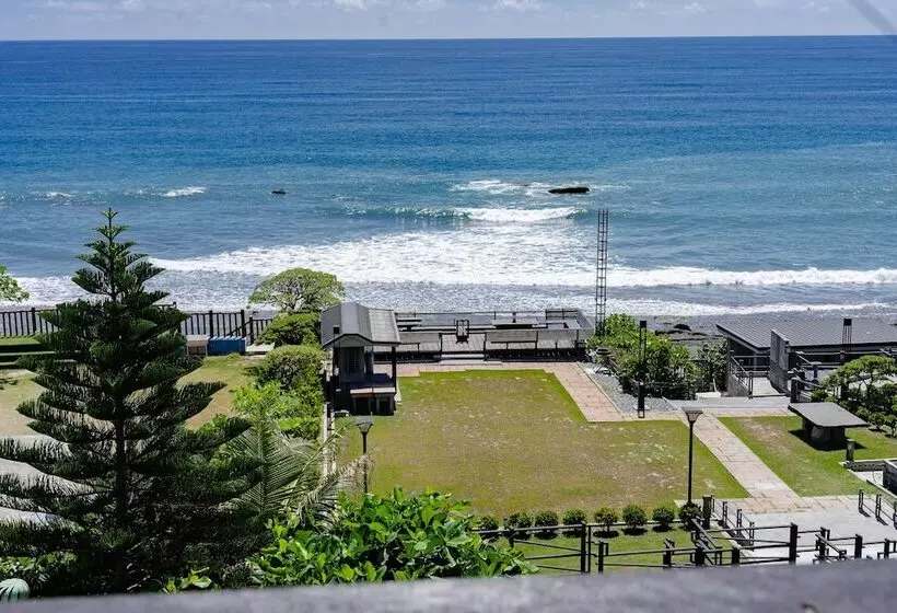 تختخواب و صبحانه Seaview Villa Coastal Estate