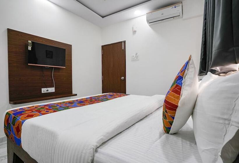 Fabhotel Fortuna Inn