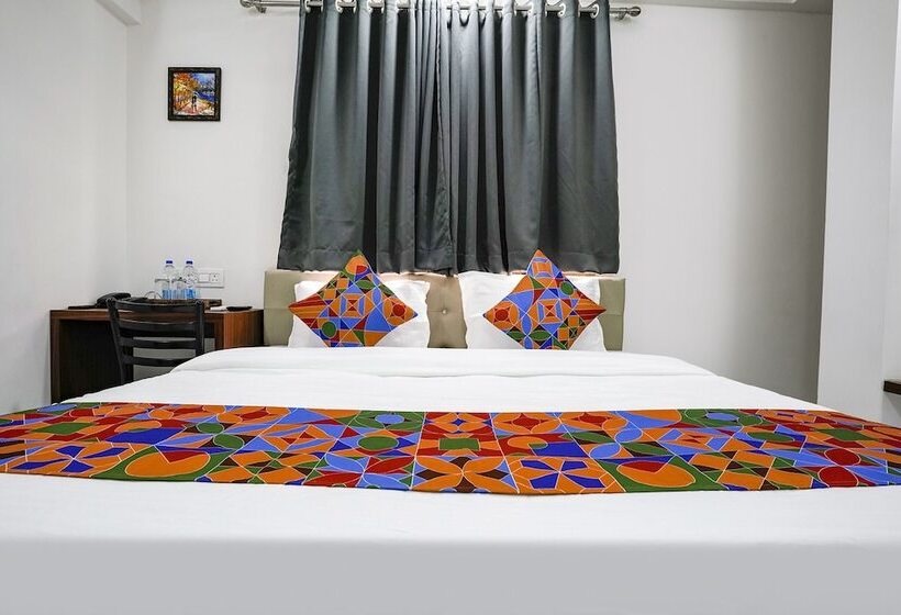 Fabhotel Fortuna Inn