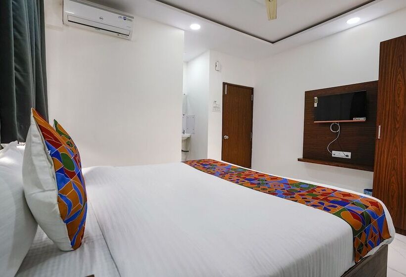 Fabhotel Fortuna Inn