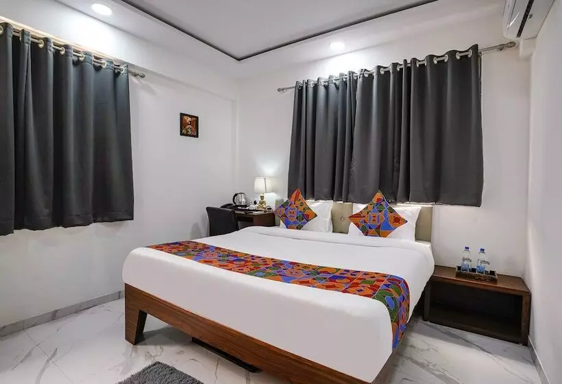 Fabhotel Fortuna Inn