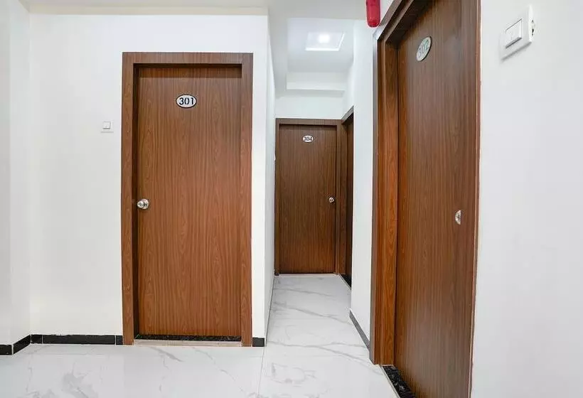 Fabhotel Fortuna Inn