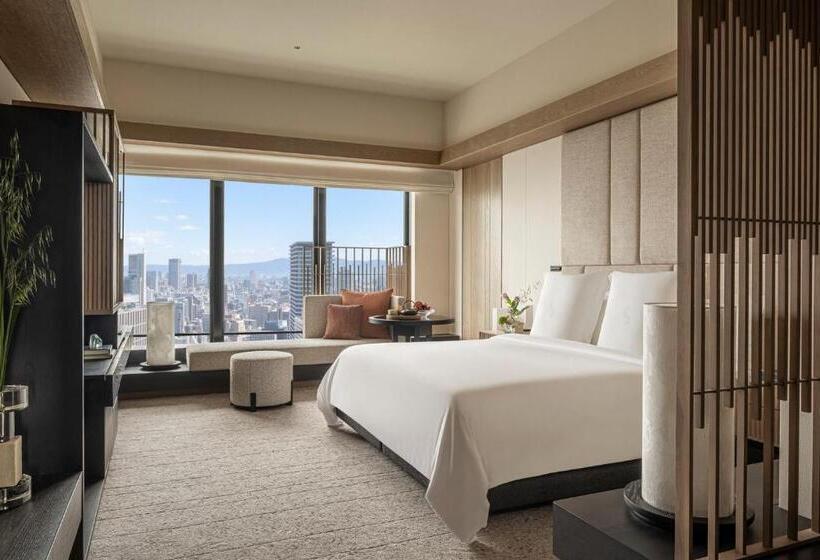 Four Seasons Hotel Osaka