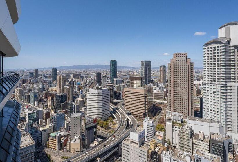 Four Seasons Hotel Osaka