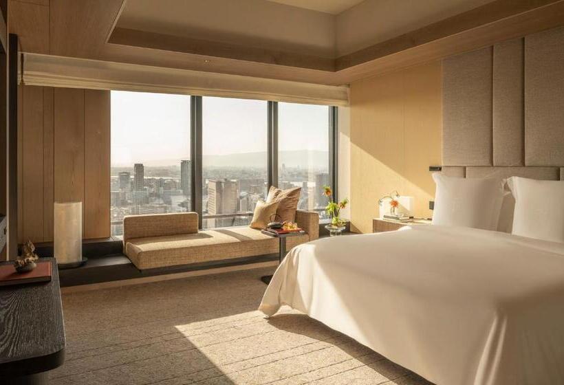 Four Seasons Hotel Osaka