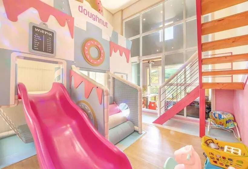 Gapyeong Amante Kids Spa Pension