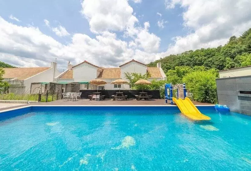 Gapyeong Amante Kids Spa Pension