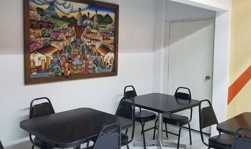 Хостел Regiotitlan