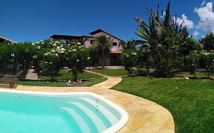 簡易ホテル Tropicana Kite Village