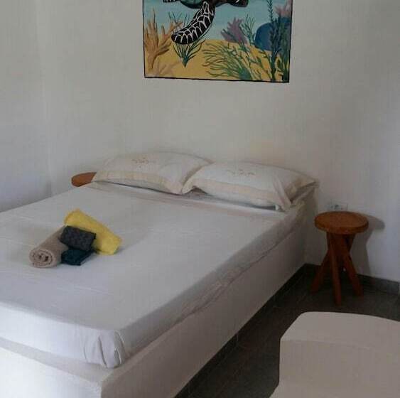 簡易ホテル Tropicana Kite Village