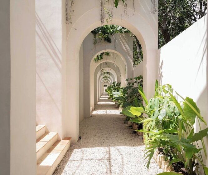 Szálloda Anat Tantric Boutique