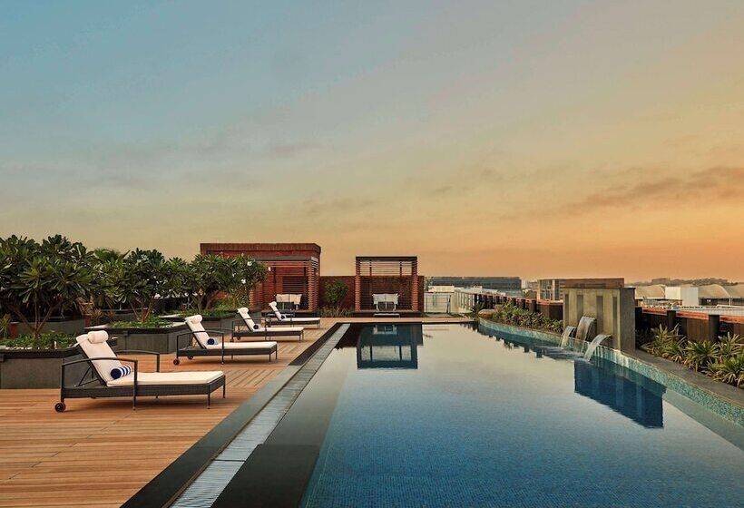 هتل Doubletree By Hilton Bengaluru Whitefield