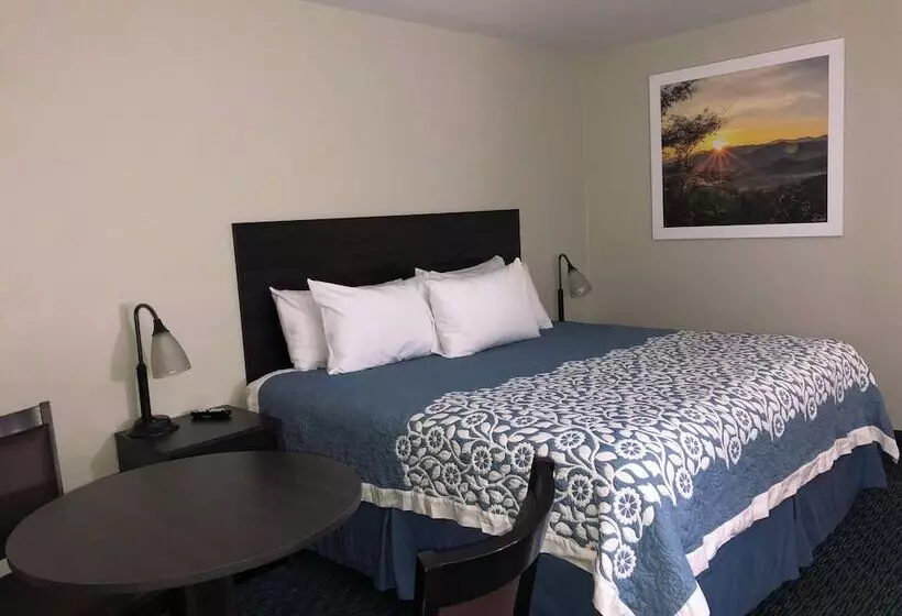 هتل Elevation Lodge