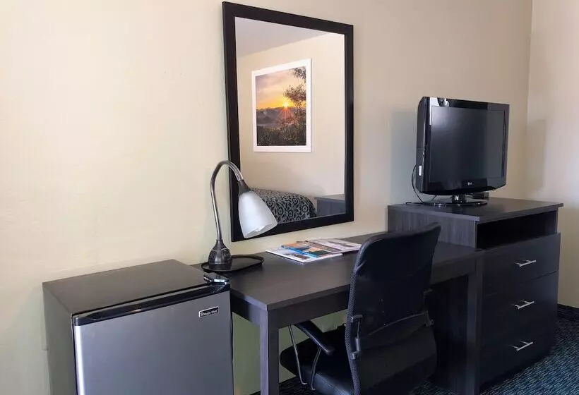 هتل Elevation Lodge