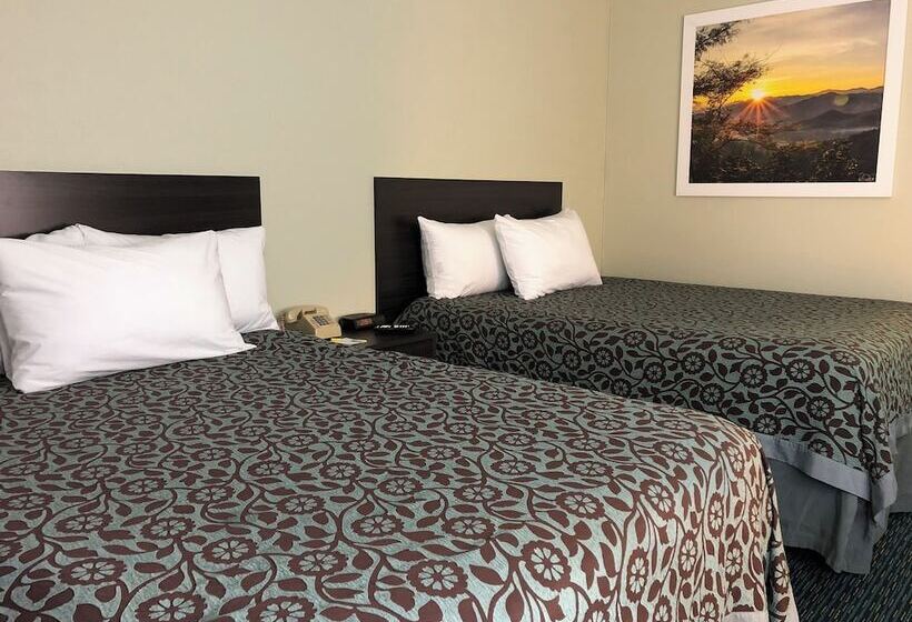 هتل Elevation Lodge