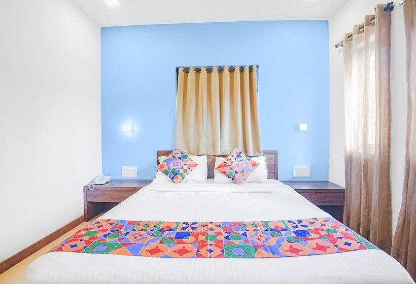 Hotel Fabexpress Coco Goa Resort With Pool, Arpora