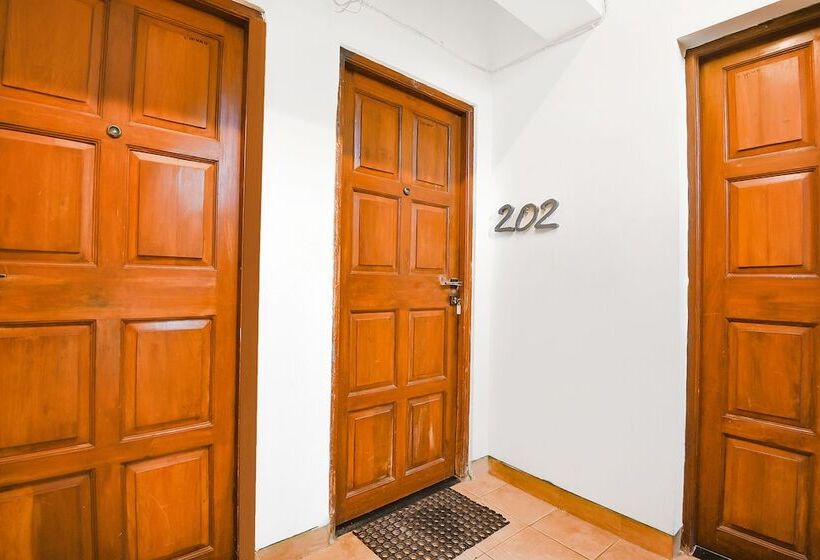 Hotel Fabexpress Coco Goa Resort With Pool, Arpora