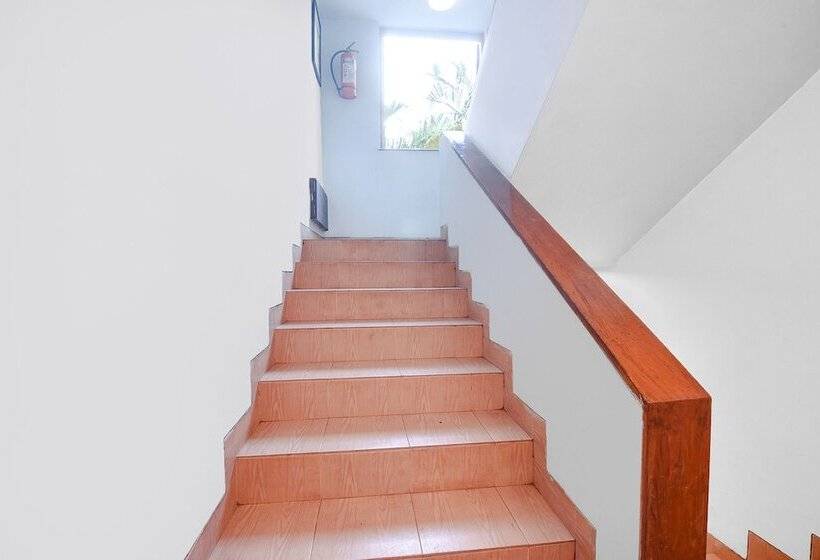 Hotel Fabexpress Coco Goa Resort With Pool, Arpora