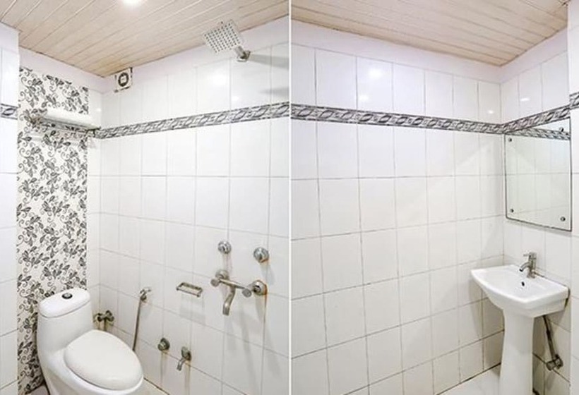 Hotel Fabexpress Station Ii