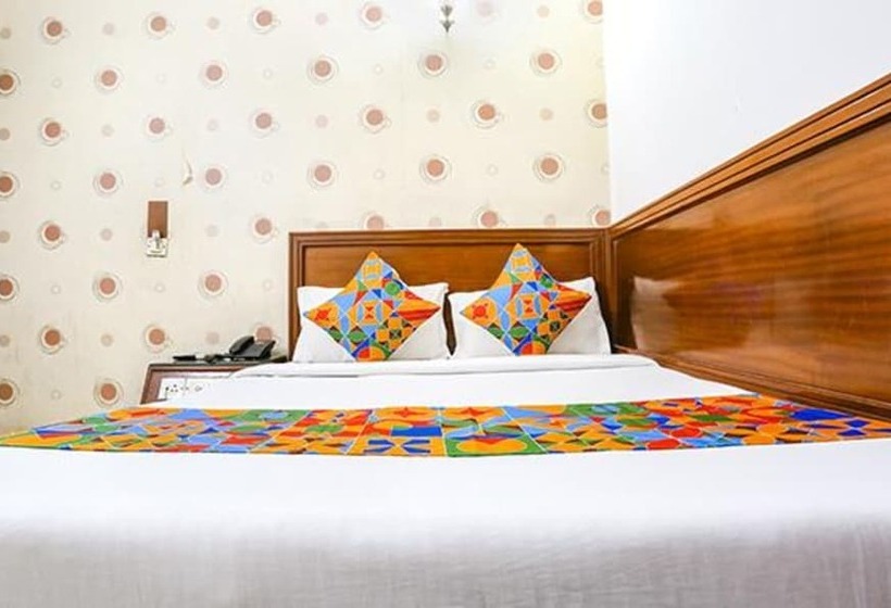 Hotel Fabexpress Station Ii