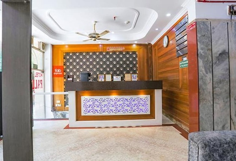 Hotel Fabexpress Station Ii