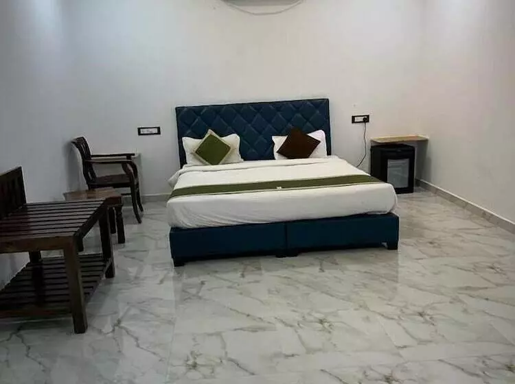 Hotelli Gujarat Resort Jaisalmer
