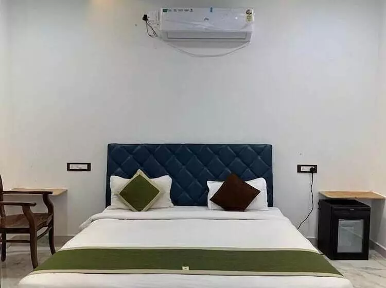 Hotelli Gujarat Resort Jaisalmer