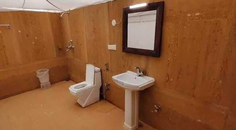Hotelli Gujarat Resort Jaisalmer