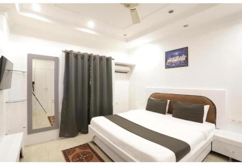 Hotel Day S Inn Luxury Stay Near Care Hospital In Budget Friendly Price Best Seller