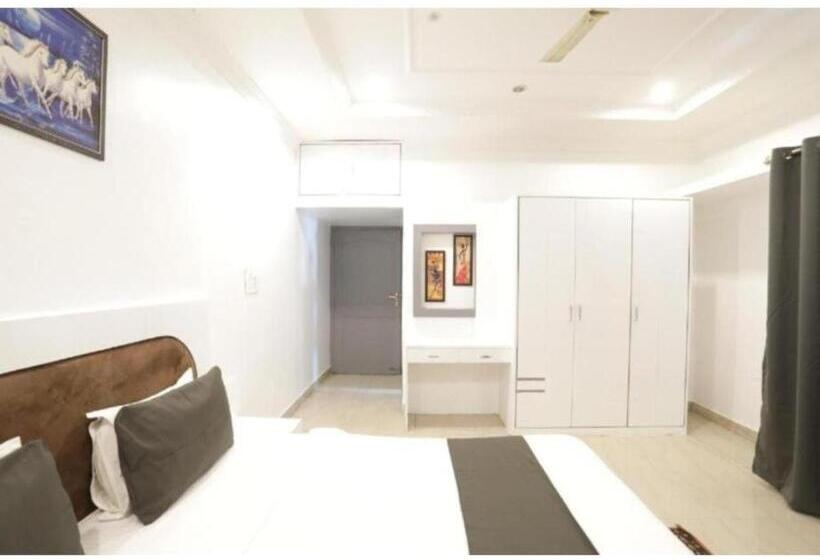 Hotel Day S Inn Luxury Stay Near Care Hospital In Budget Friendly Price Best Seller