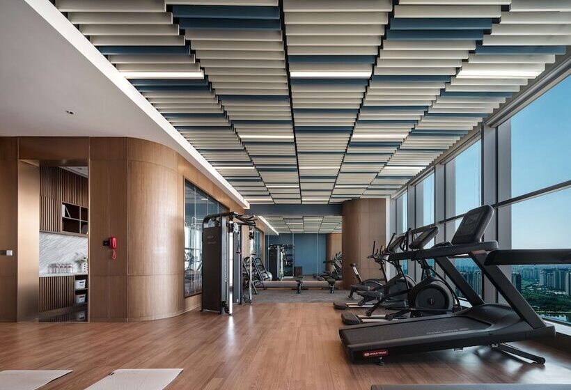 בית מלון כפרי Hilton Garden Inn Taiyuan Binhe