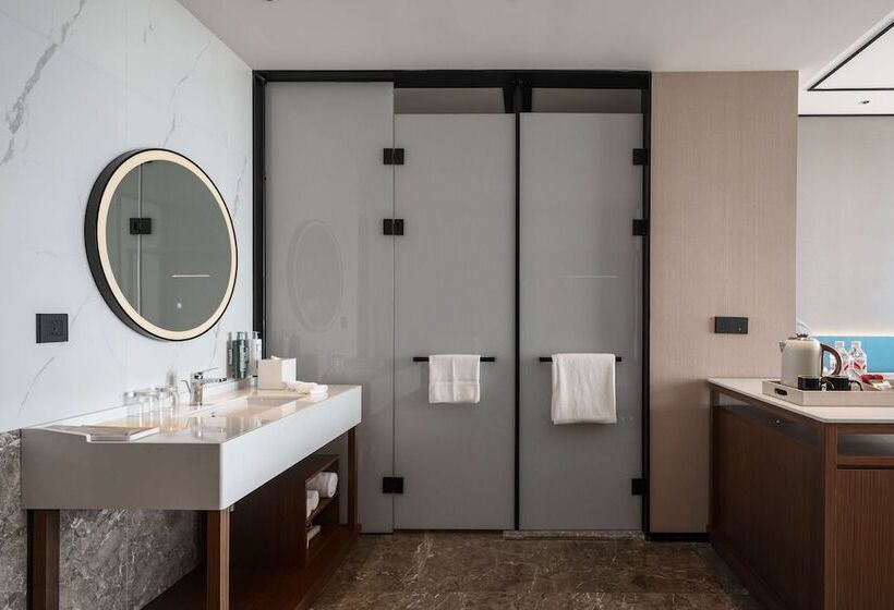 בית מלון כפרי Hilton Garden Inn Taiyuan Binhe