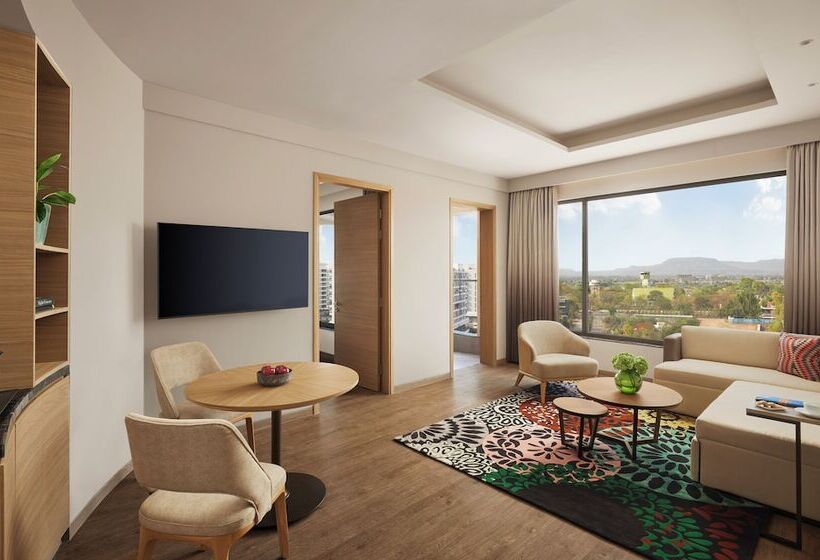 فندق Hyatt Place Aurangabad Airport