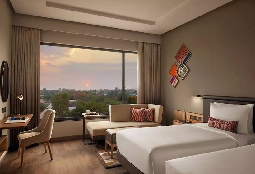 Hotelli Hyatt Place Aurangabad Airport