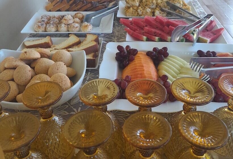 هتل Pousada La Fiesta Ltda