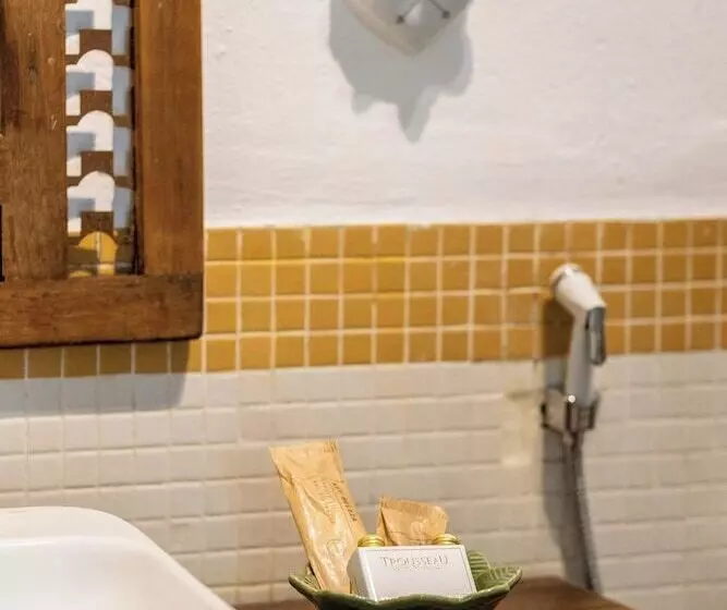 Hotelli Pousada Ronco Do Bugio