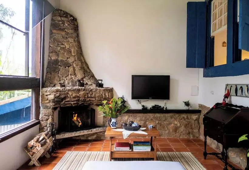 Hotelli Pousada Ronco Do Bugio