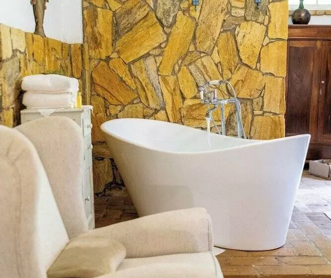 Hotelli Pousada Ronco Do Bugio