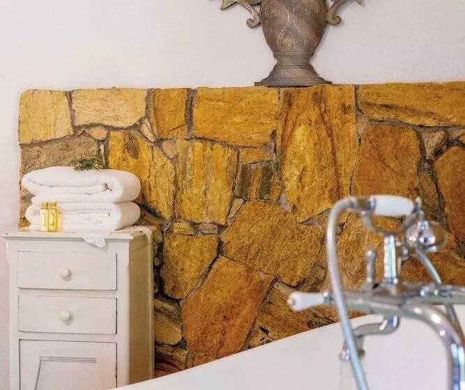 Hotelli Pousada Ronco Do Bugio